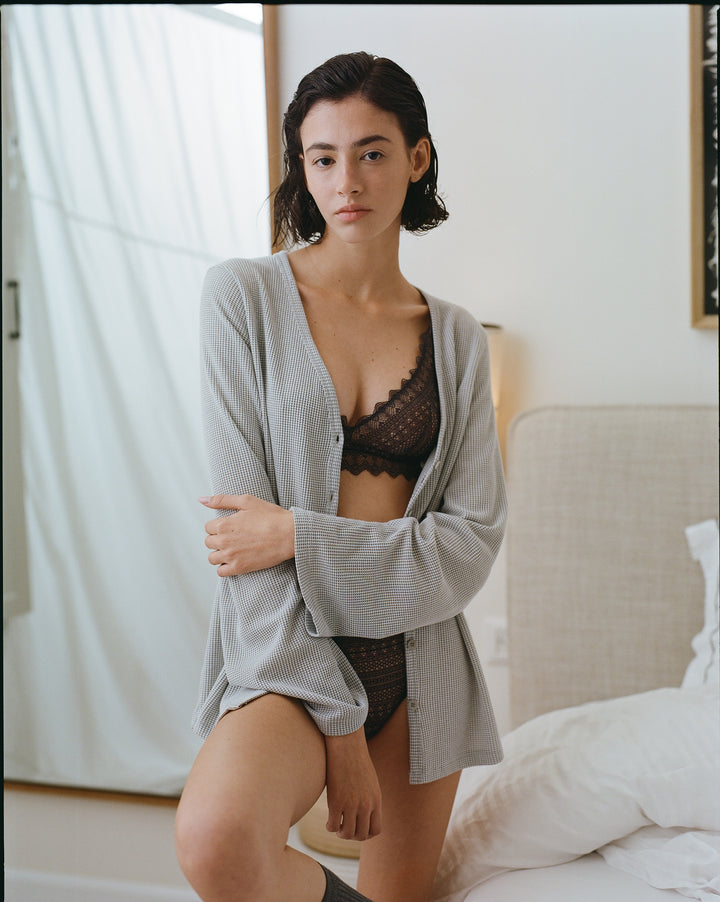 חולצת פיג'מה אוליביה כפתורים בד וופל | אפור