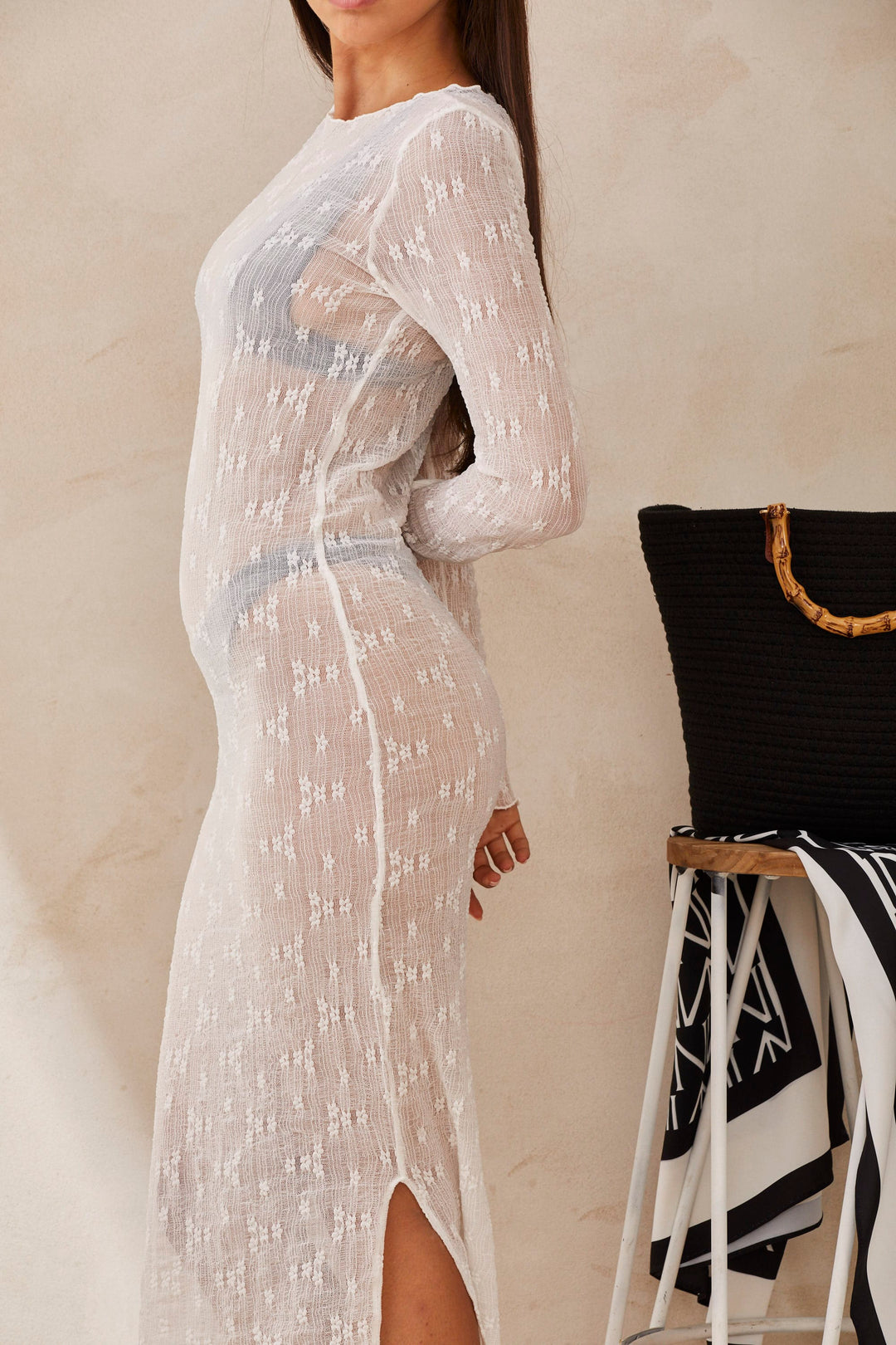 שמלת חוף וניס אורך מקסי בשילוב שסע | לבן