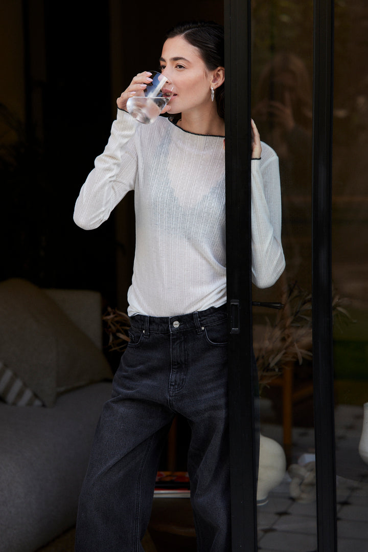 חולצת מינדי בד שקפקף עם טקסטורה | לבן