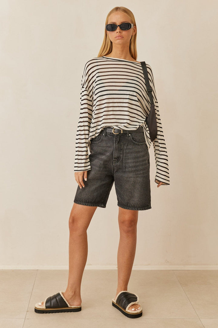 מכנסי דנים ברך איידן בשילוב רקמת לוגו | שחור וואש