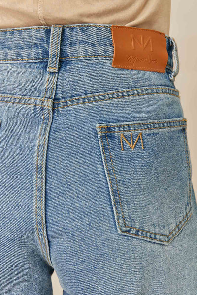 מכנסי דנים ברך איידן בשילוב רקמת לוגו | ג'ינס