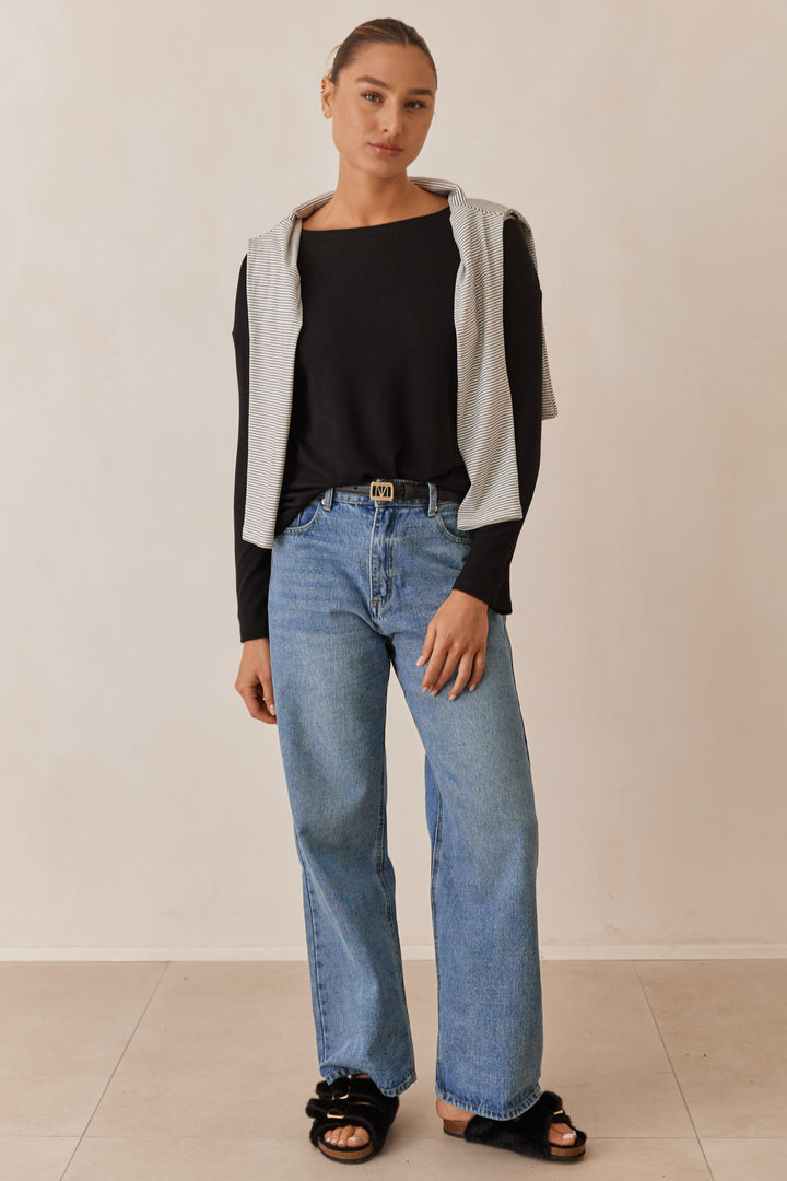 חולצת בייסיק אודל בד סריג | שחור