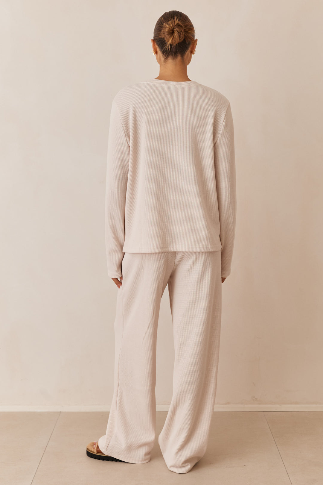 חולצת אליסון בד וופל בשילוב רקמת לוגו | קרם