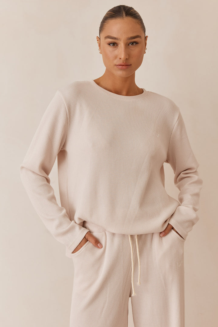 חולצת אליסון בד וופל בשילוב רקמת לוגו | קרם