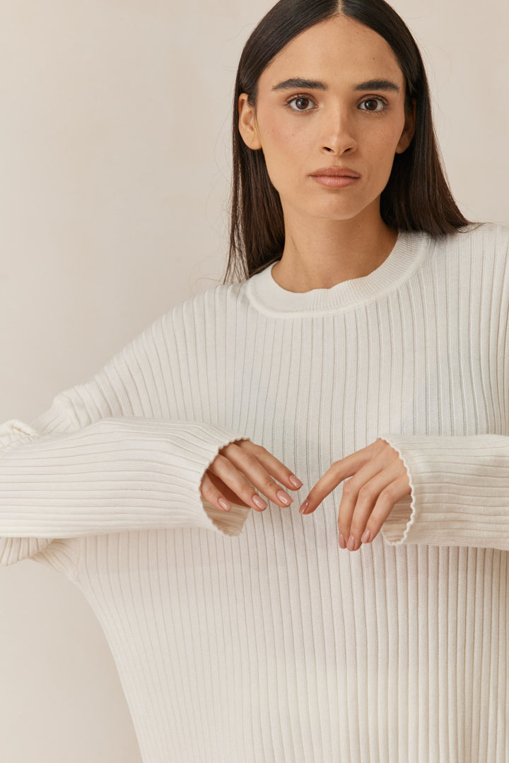 חליפת סריג לורנס | לבן