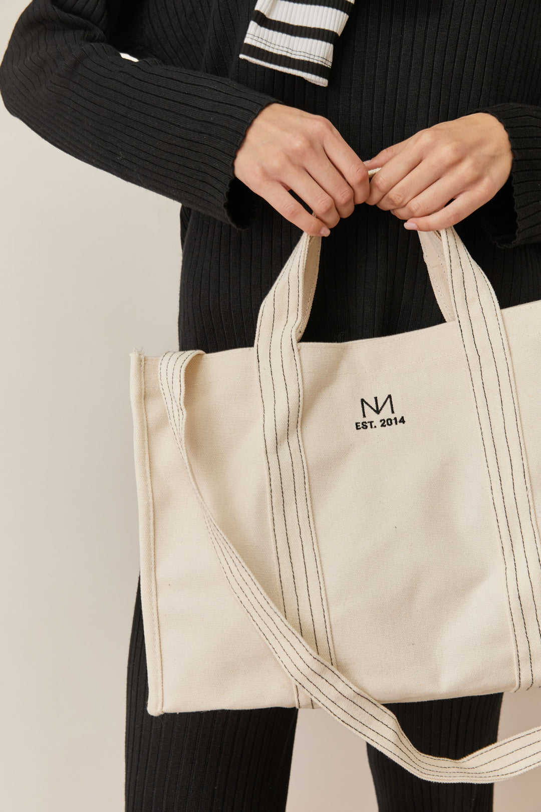 תיק קנבס נורי בשילוב לוגו | קרם