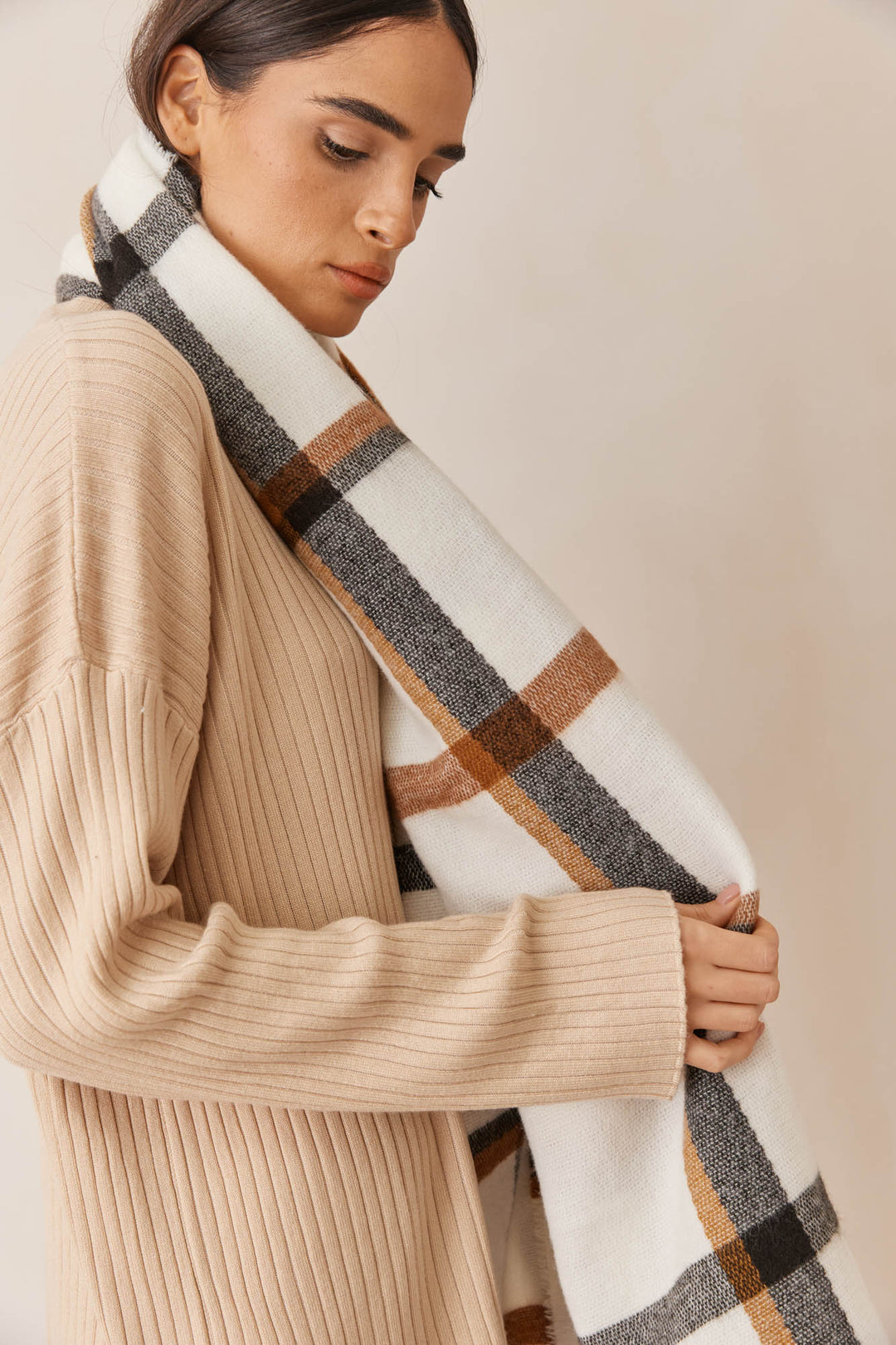 צעיף לונה סקוורס | לבן/חום