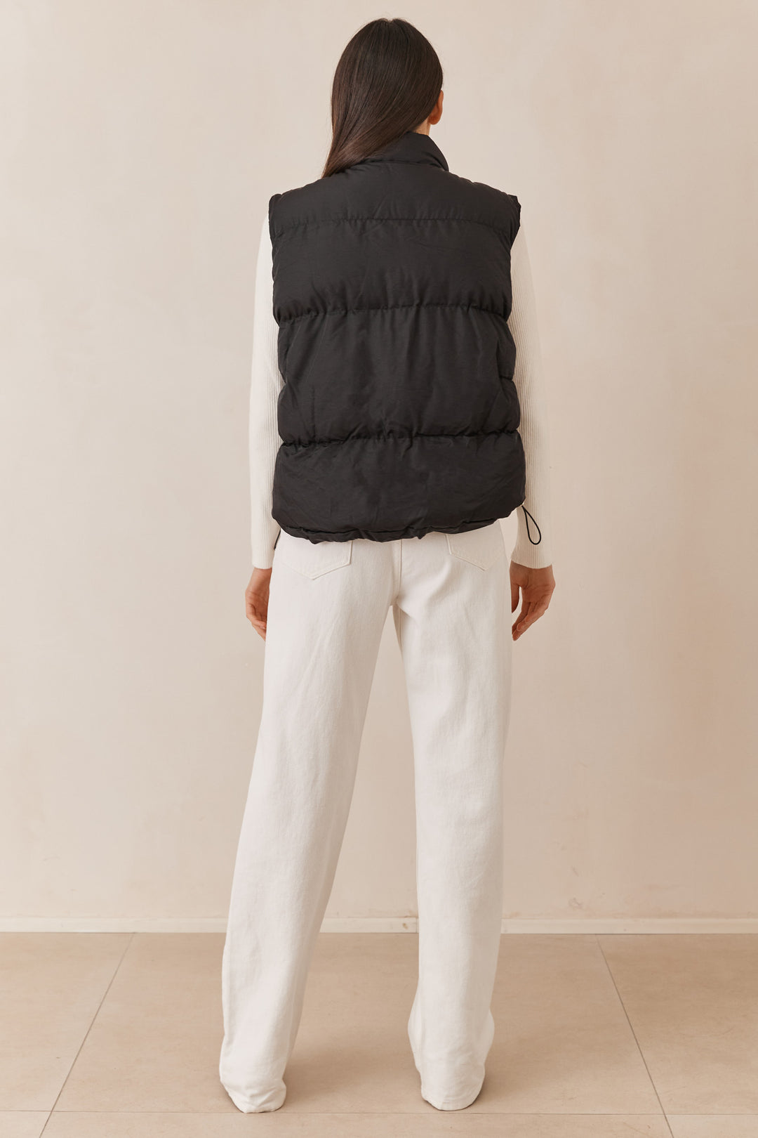 ווסט פוף קליאו | שחור