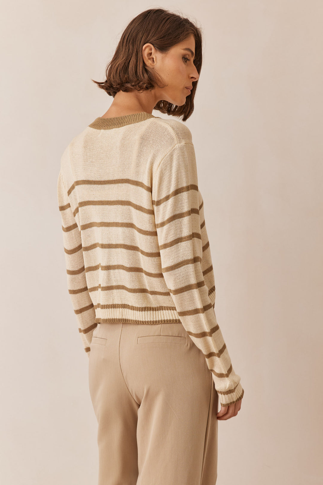 חולצת סריג סטרייפס מארי | קרם/זית
