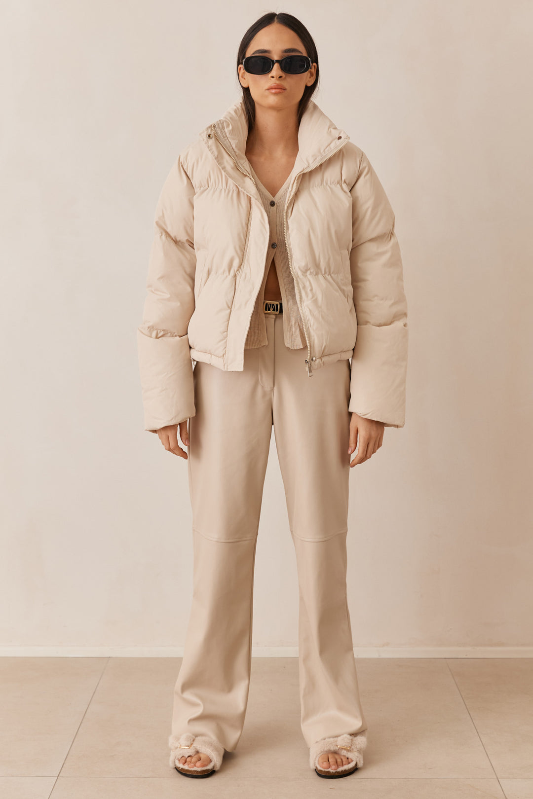 מכנסי דמוי עור הלנה | בז'