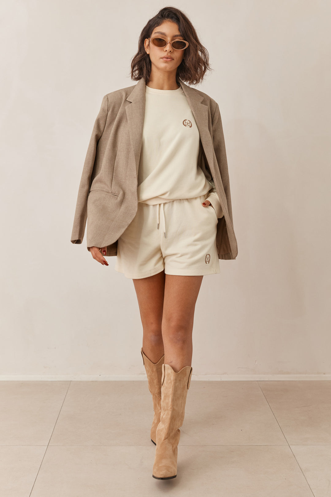 סוויטשירט ספורטס נורי בשילוב רקמת לוגו | קרם