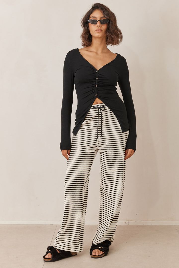 מכנסי סטרייפס קייט | לבן/שחור