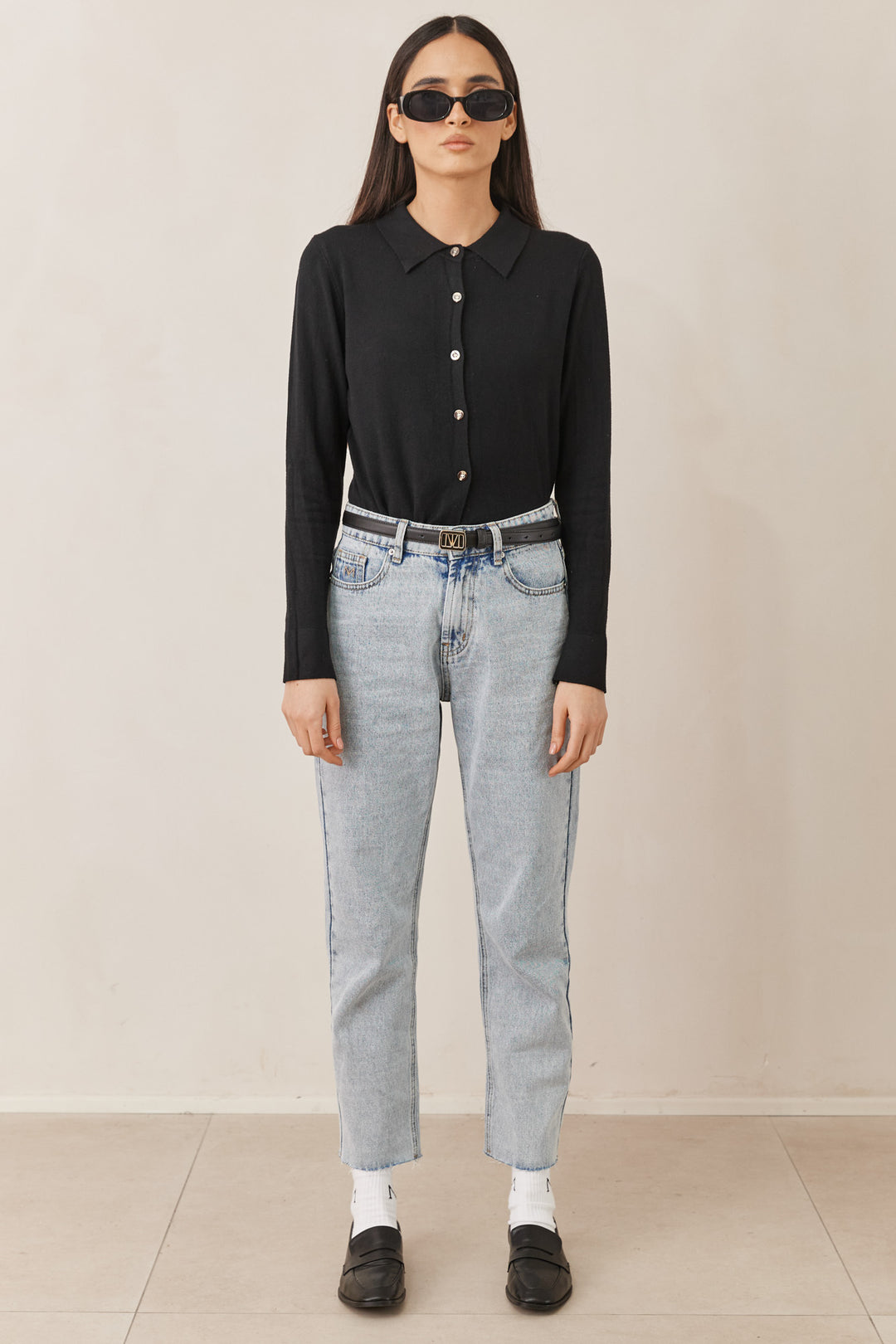 סריג ניקולה מכופתר בשילוב צווארון | שחור