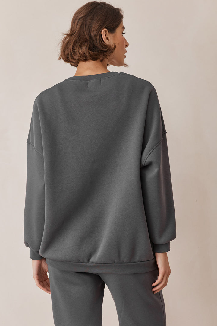 סוויטשרט פוטר אוברסייז SELF MADE | אפור כהה