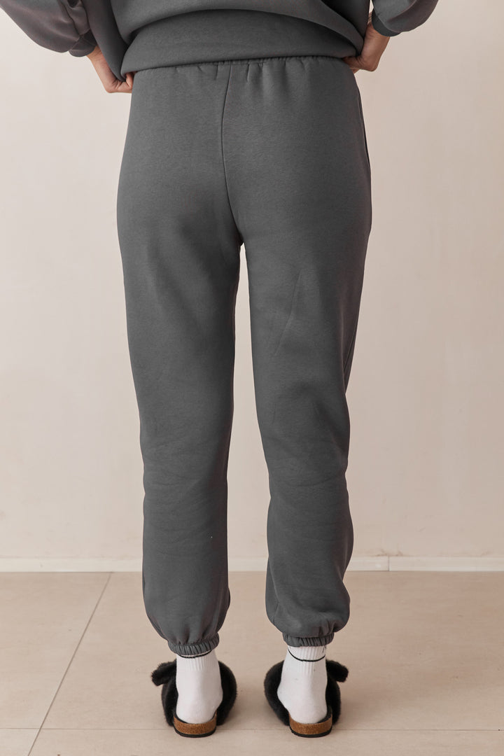 מכנסי פוטר SELF MADE | אפור כהה