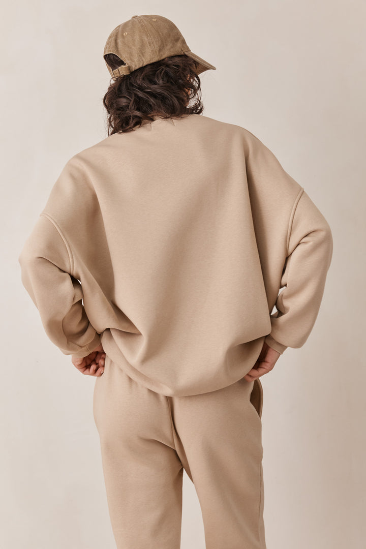 סוויטשרט פוטר אוברסייז SELF MADE | מוקה