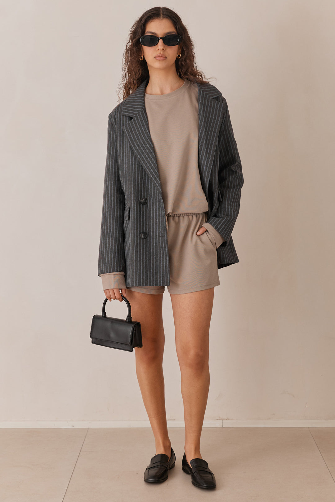 חליפת סופיה גזרת אוברסייז | חום