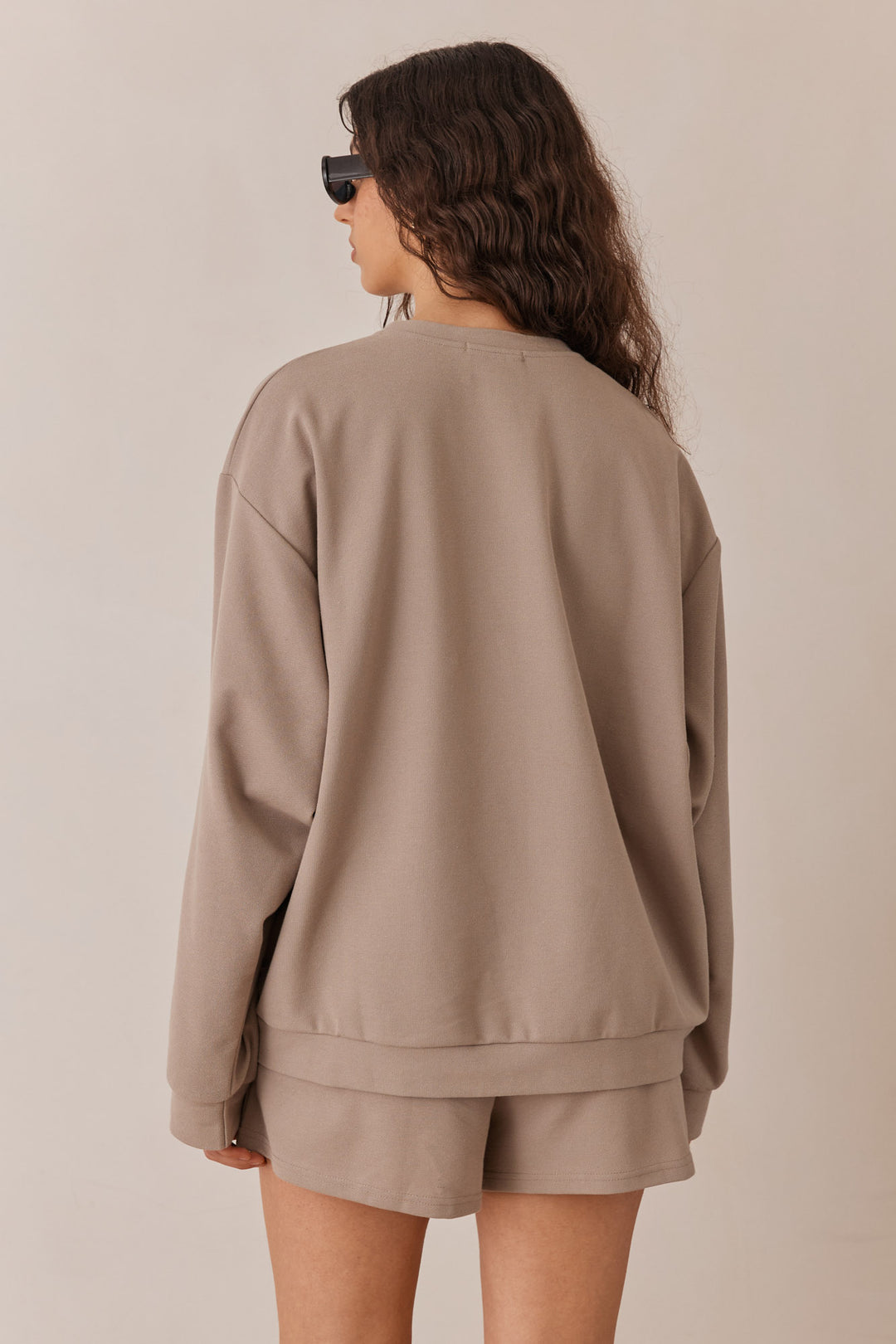 חליפת סופיה גזרת אוברסייז | חום