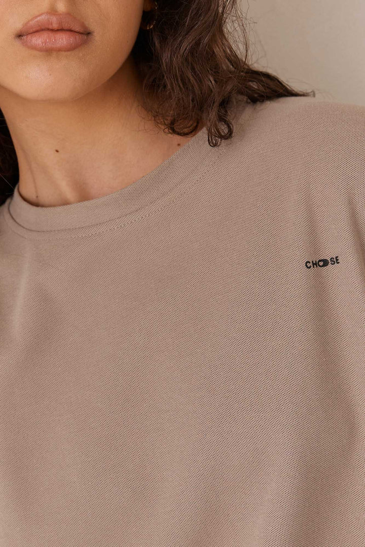 חליפת סופיה גזרת אוברסייז | חום