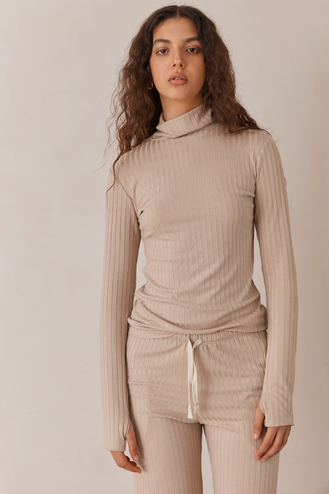 חולצת גולף קאיה שרוולי כפפה | בז'