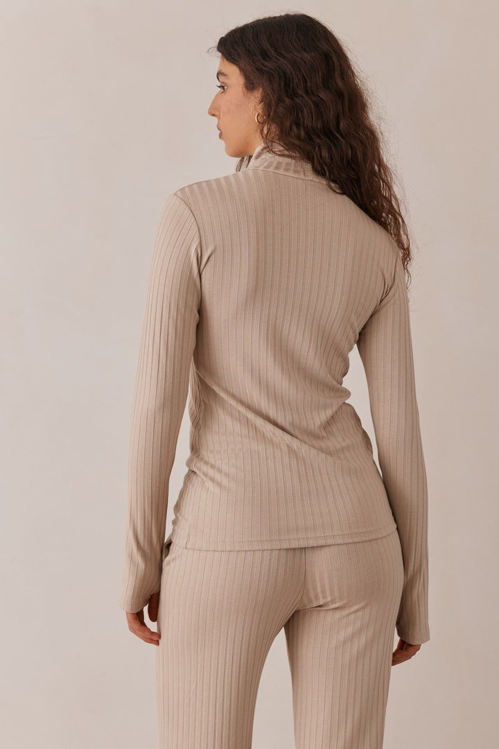 חולצת גולף קאיה שרוולי כפפה | בז'