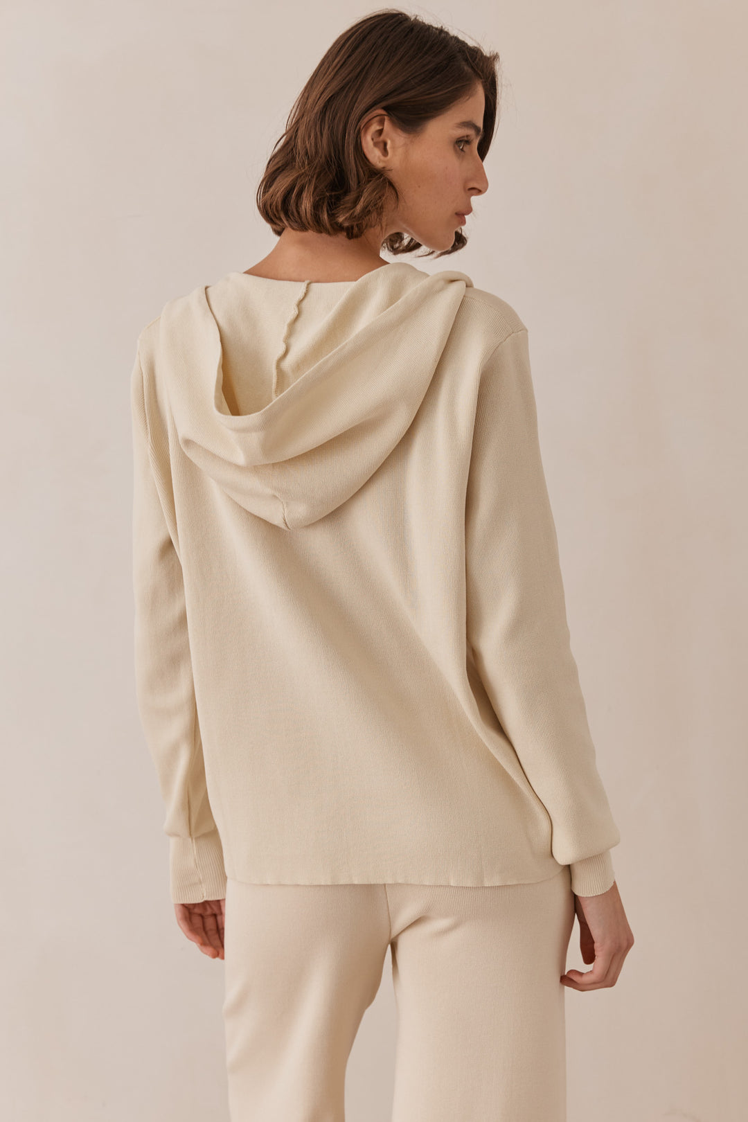 קפוצ'ון סריג נואל בשילוב רוכסן | קרם