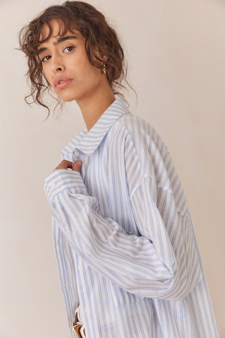 מכופתרת סטרייפס מישל בשילוב כיס | כחול/לבן