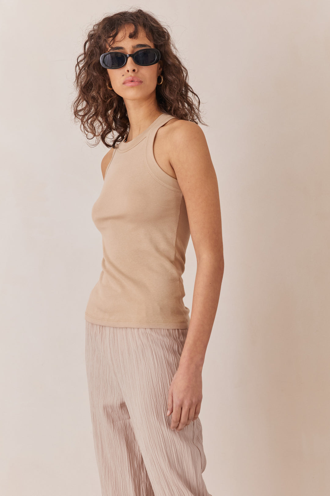 גופיית בייסיק הארלי | בז'