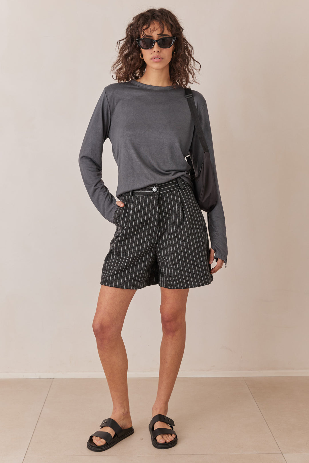 טי שירט דמוי פשתן מיילו שרוול כפפה | אפור כהה