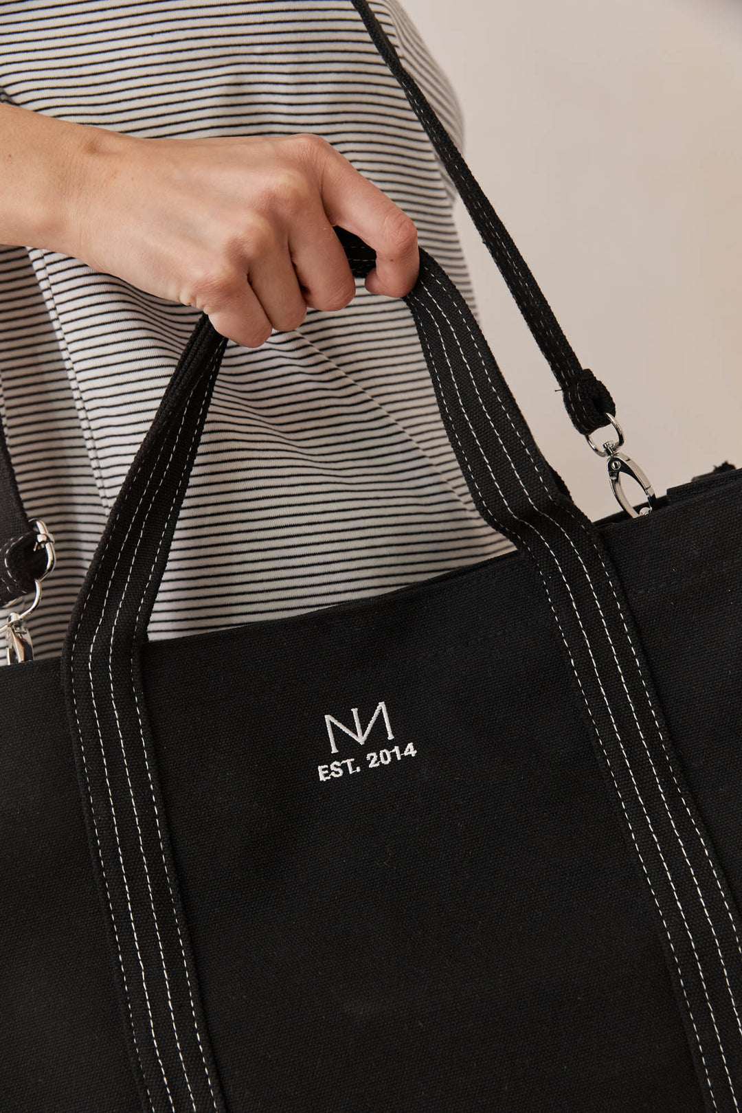 תיק קנבס נורי בשילוב לוגו | שחור