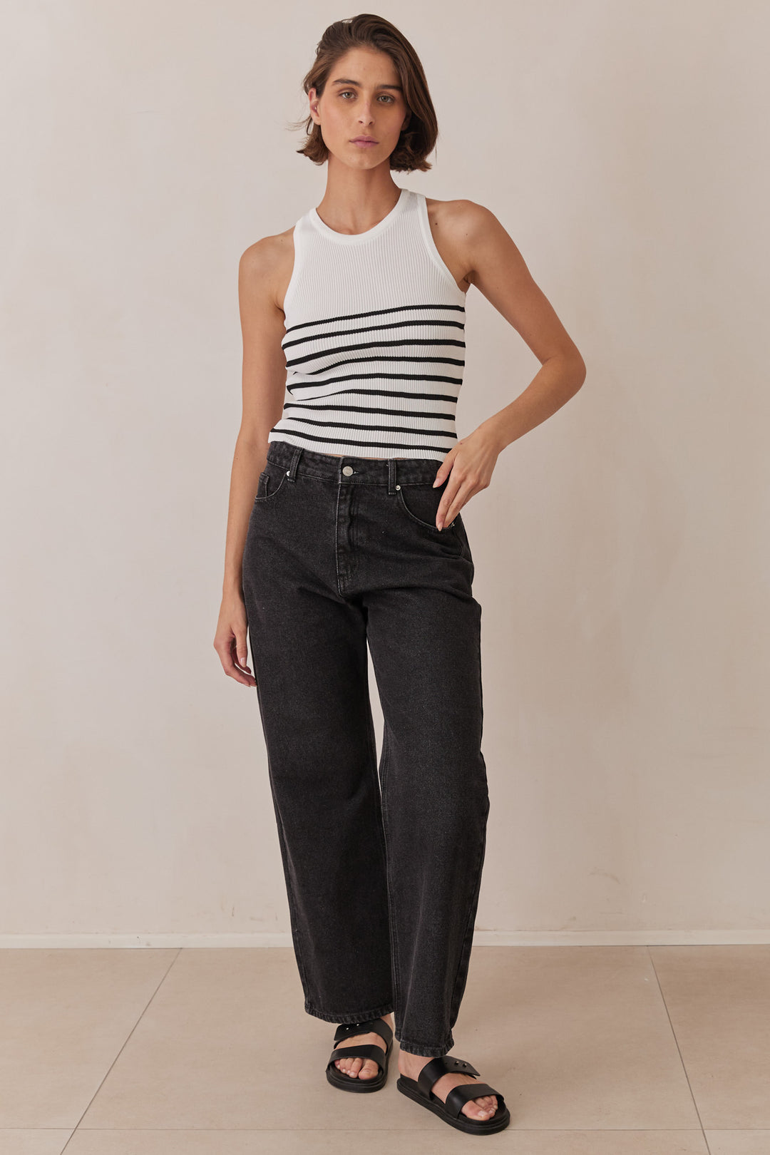 גופיית ברי סטרייפס | לבן/שחור