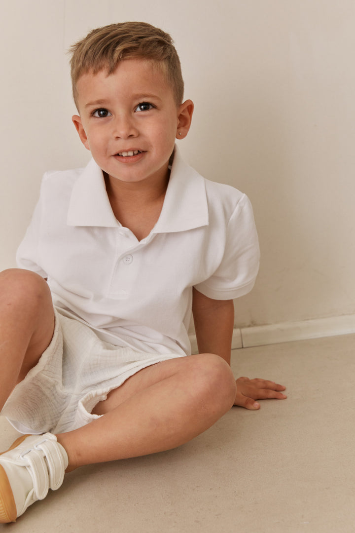 מכנסי ג'וני קצרים מבד טטרה בשילוב גומי במותן | לבן