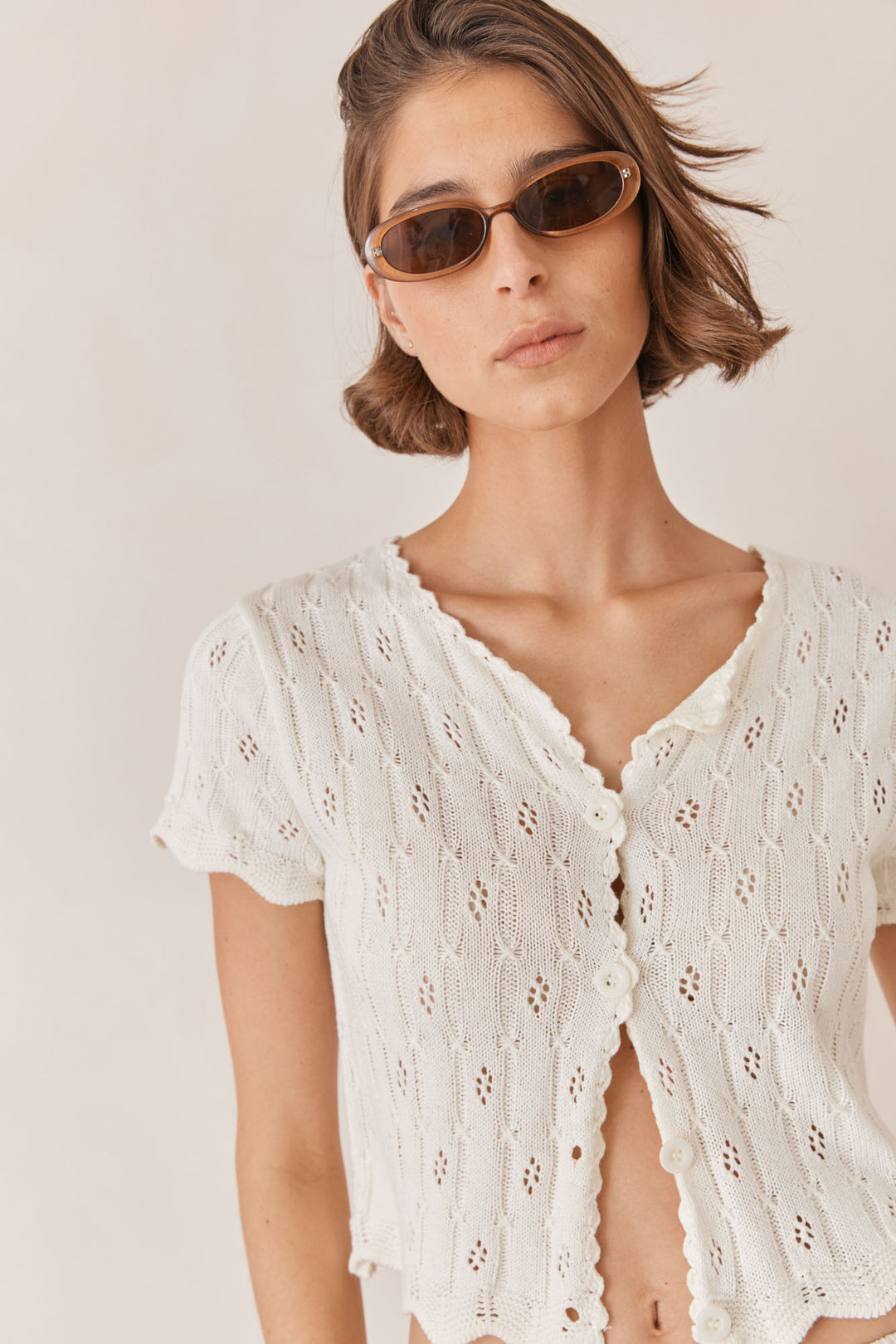 מכופתרת קאיה עיטורי רקמה | קרם