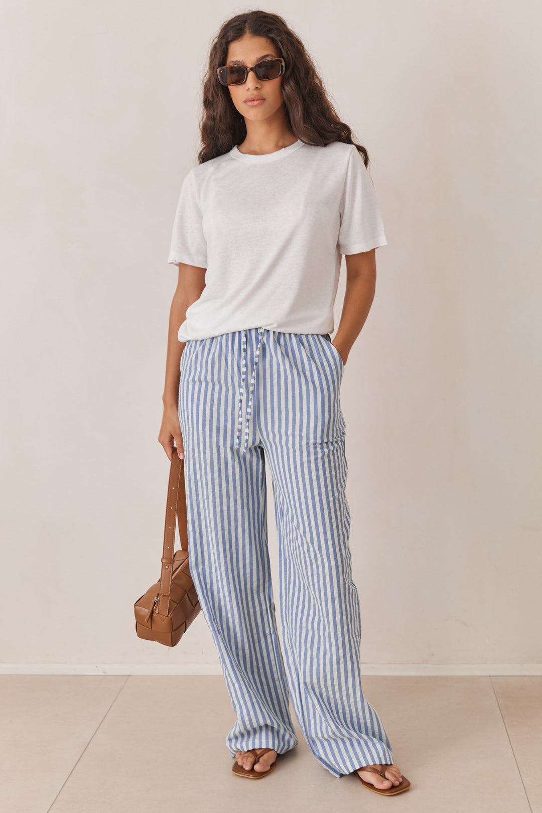 מכנסי לוסיה סטרייפס גזרה ישרה | כחול/לבן