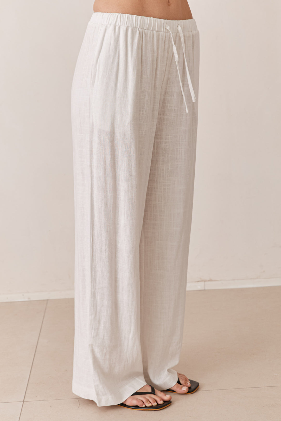 מכנסי שיה פשתן בשילוב גומי וקשירה | לבן
