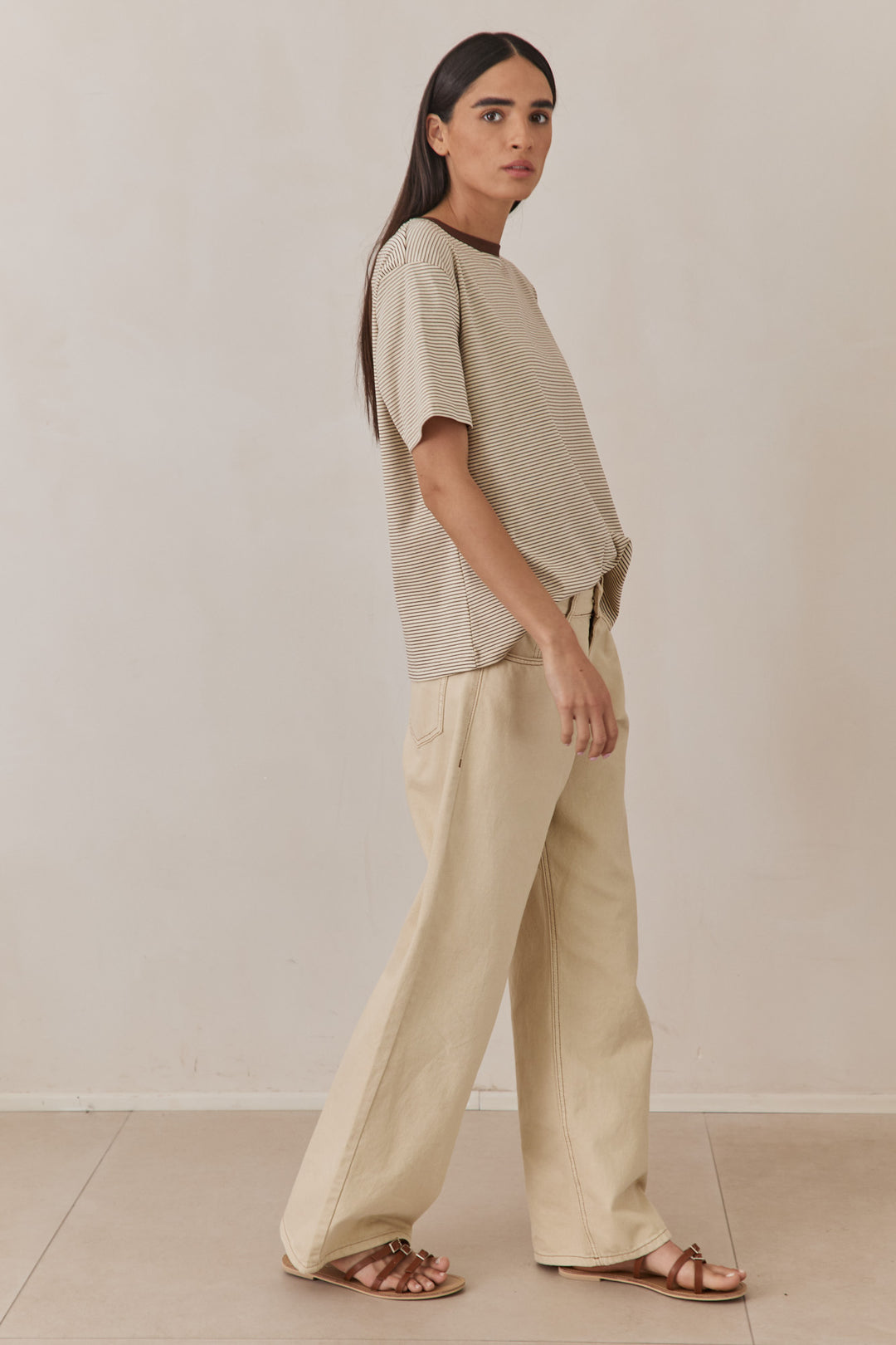 טי שירט נאיה סטרייפס צווארון מובלט | קרם/חום