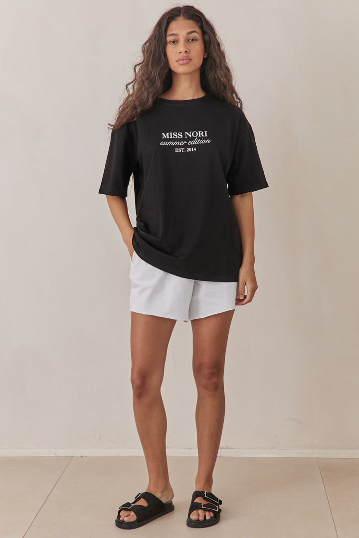 טי שירט SUMMER EDITION צווארון ניקי | שחור