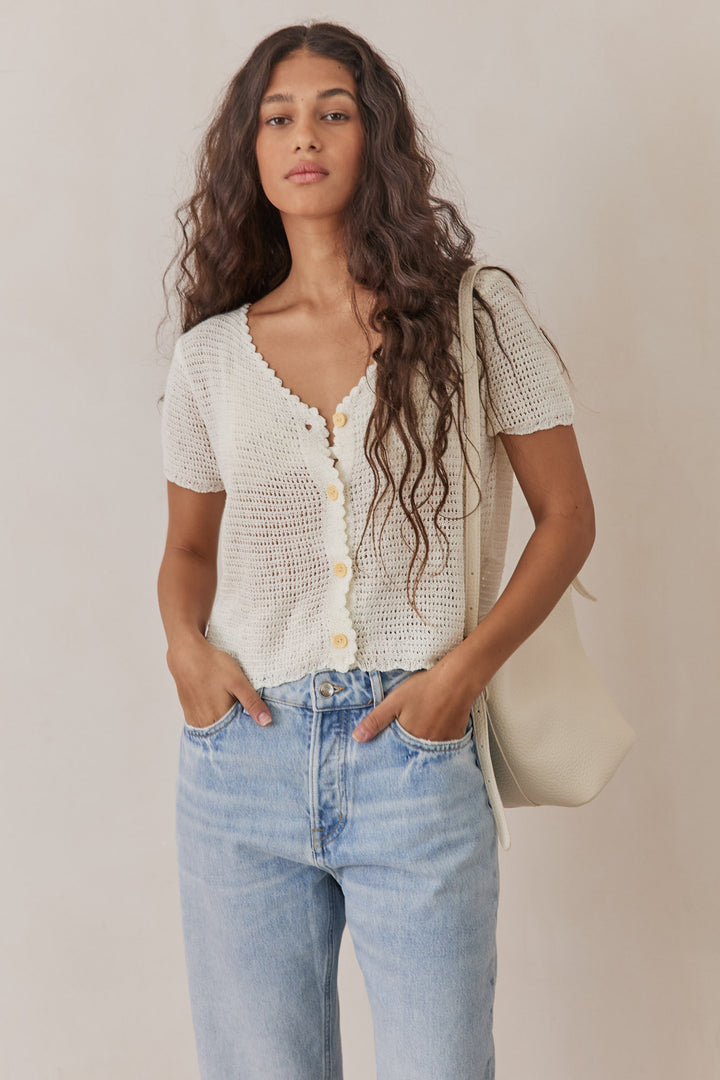 מכופתרת ברנדי בד קרושה | לבן