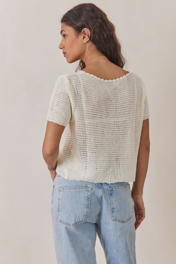 מכופתרת ברנדי בד קרושה | לבן