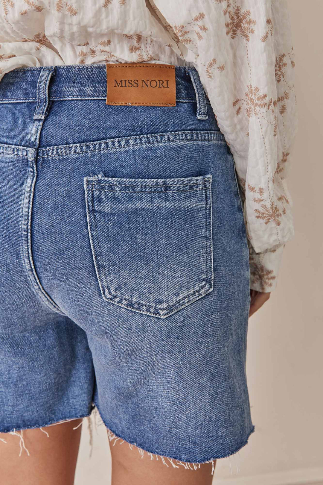 שורט דנים ליב סיומת קרעים | ג'ינס