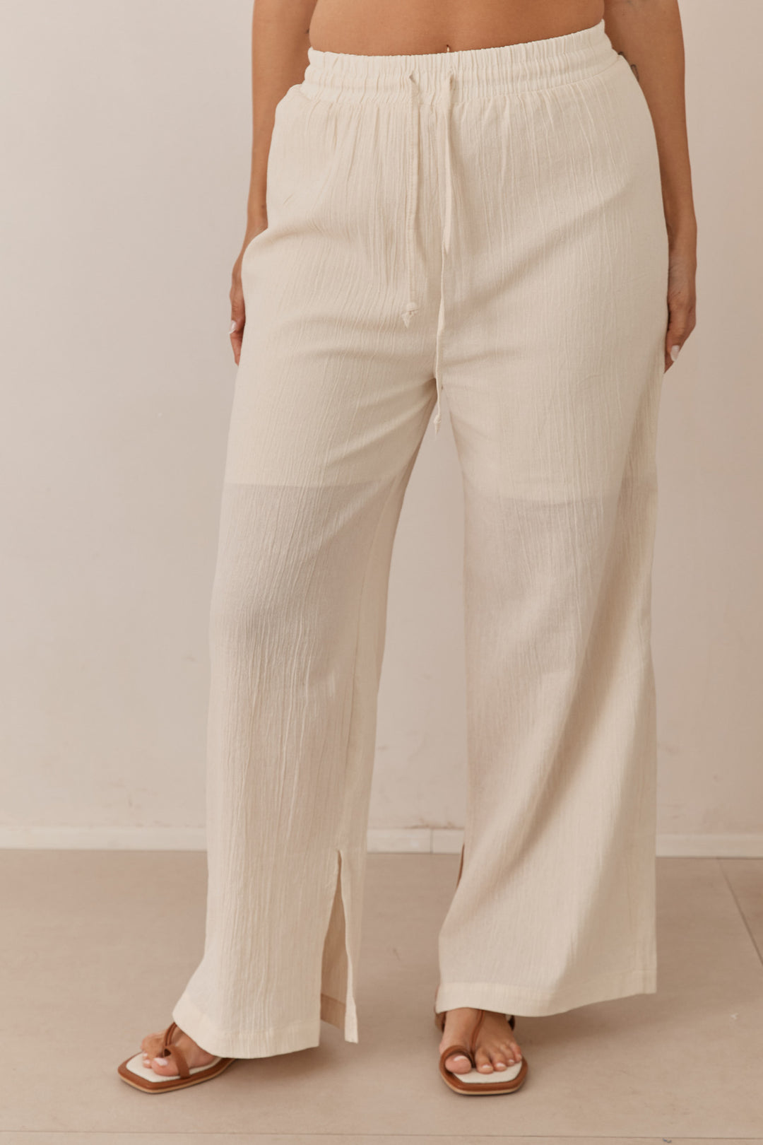 מכנסי אדל גזרה ישרה בשילוב קשירה | קרם