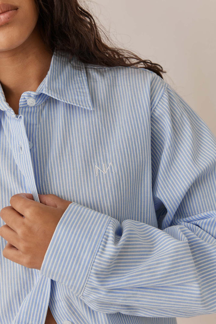 מכופתרת פלרמו סטרייפס | כחול בהיר