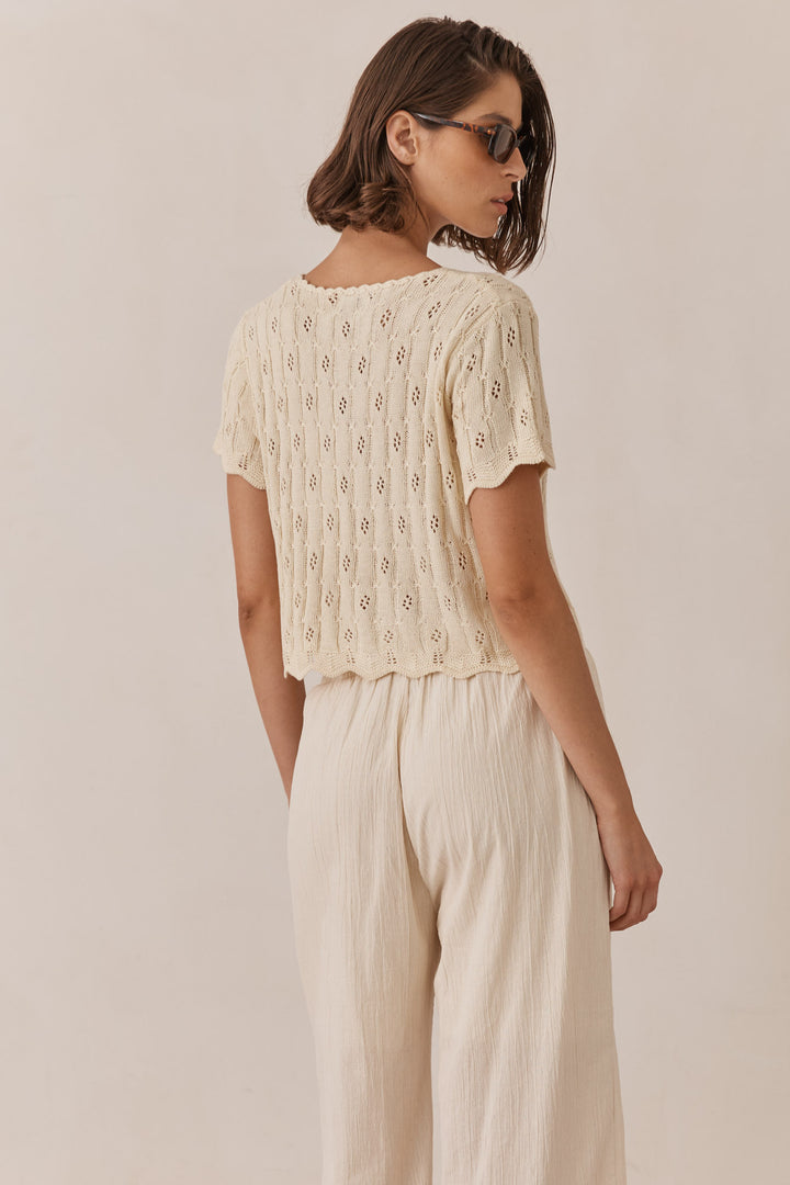 מכופתרת קאיה עיטורי רקמה | בז'