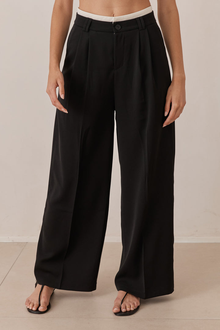 מכנסיים מחויטים אמסטרדם חגורה מובלטת | שחור