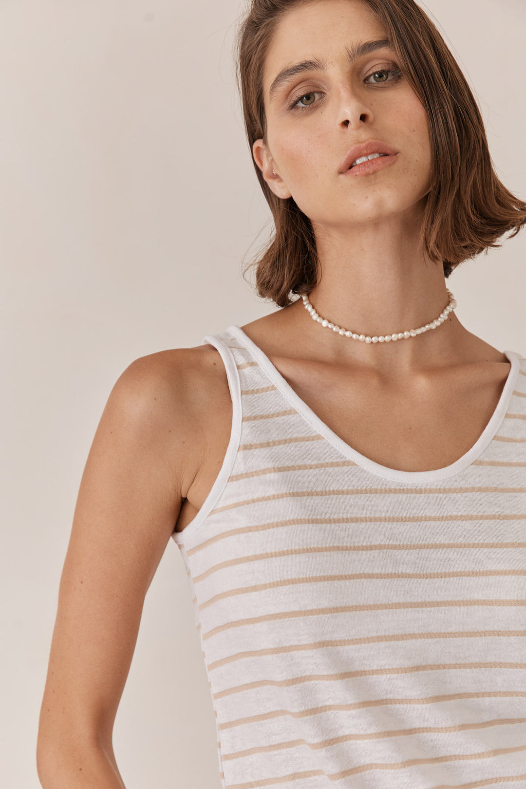 גופיית יאן סטרייפס | לבן/בז'