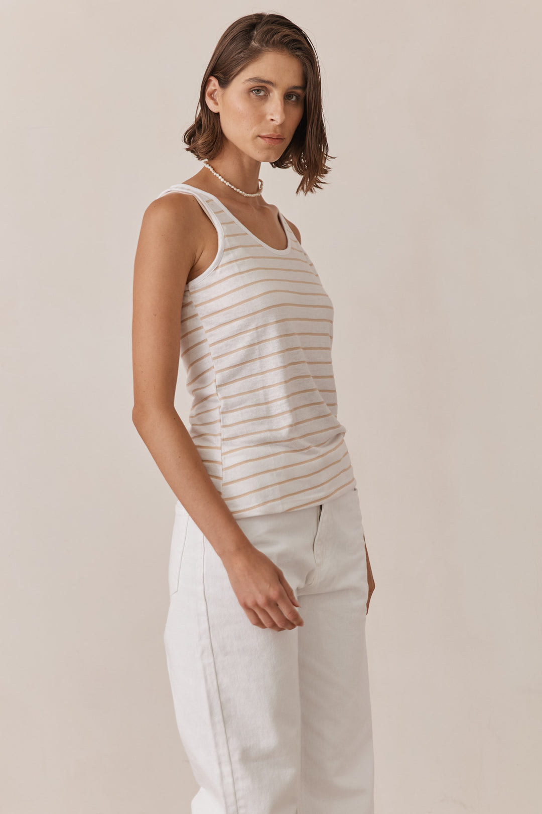 גופיית יאן סטרייפס | לבן/בז'