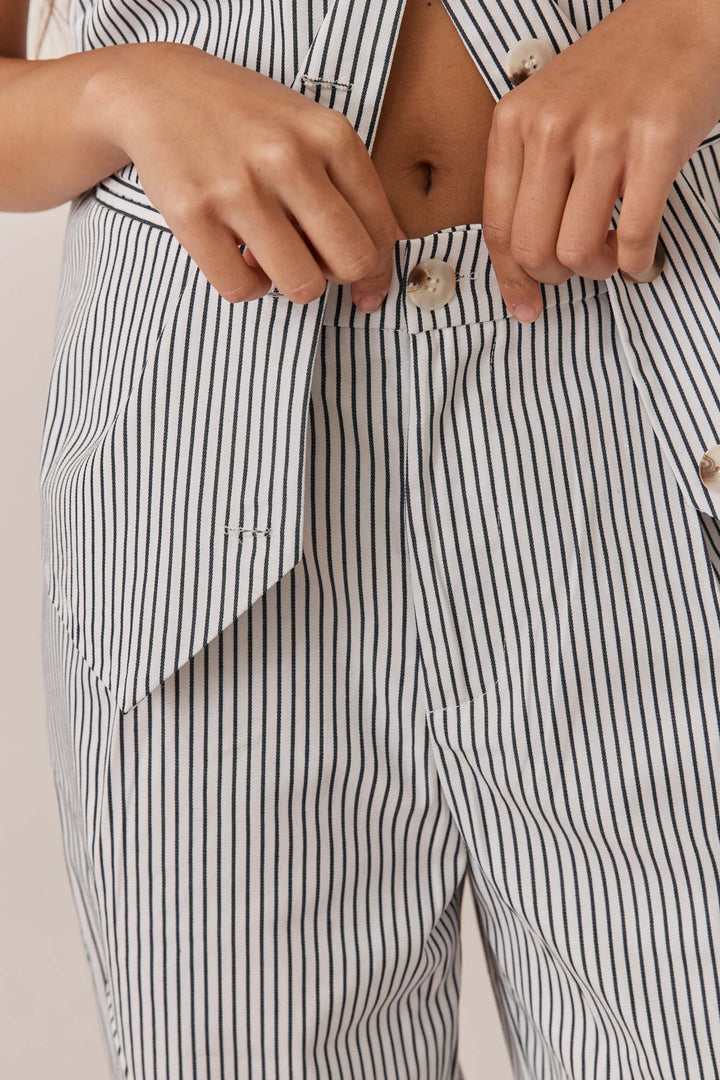 מכנסי מיאמי סטרייפס גזרה ישרה | לבן/כחול