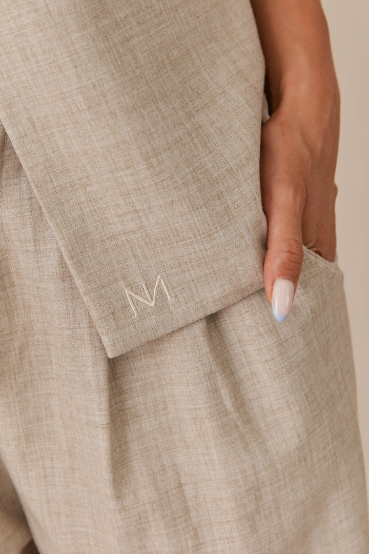 ווסט אפריל דמוי פשתן | בז'