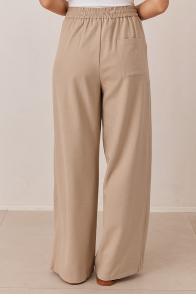 מכנסי מיגל גזרה רחבה בשילוב פאץ' ושרוך | מוקה