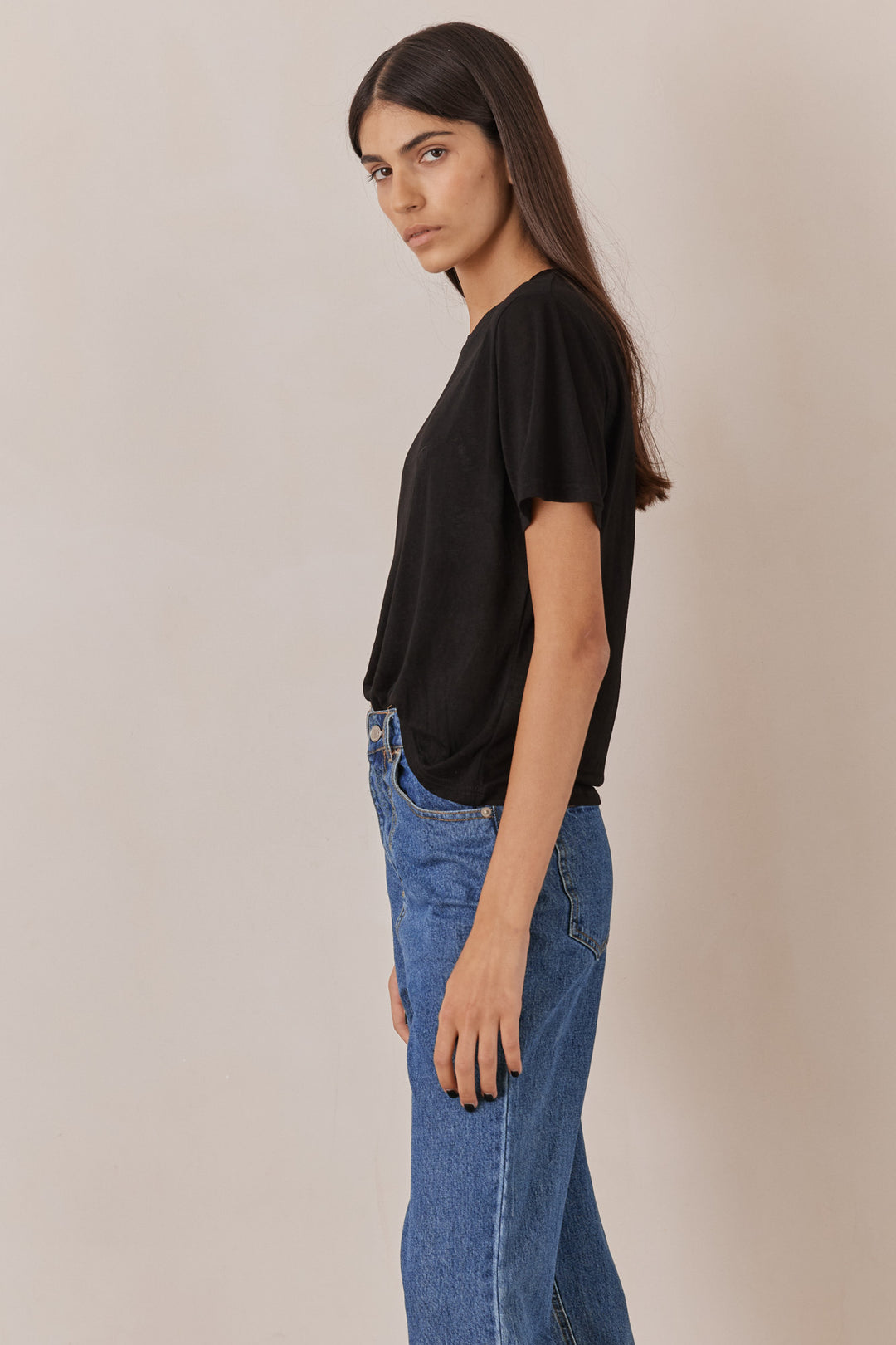 טי שירט טרוי בד שקפקף | שחור